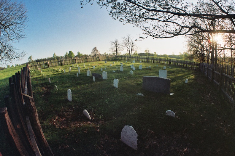 Day_2_0_04 Gibbons Hensley Cemetery.jpg